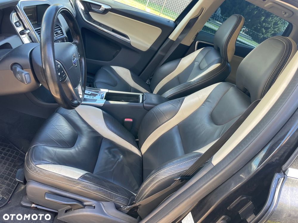 Volvo XC 60 - 12