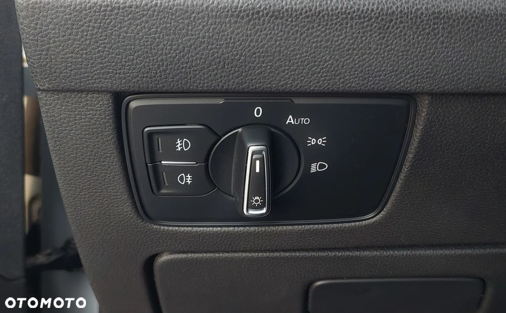 Volkswagen Passat - 37