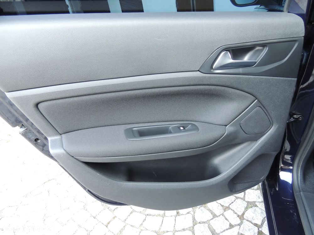 Peugeot 308 1.2 PureTech Active Pack S&S - 21
