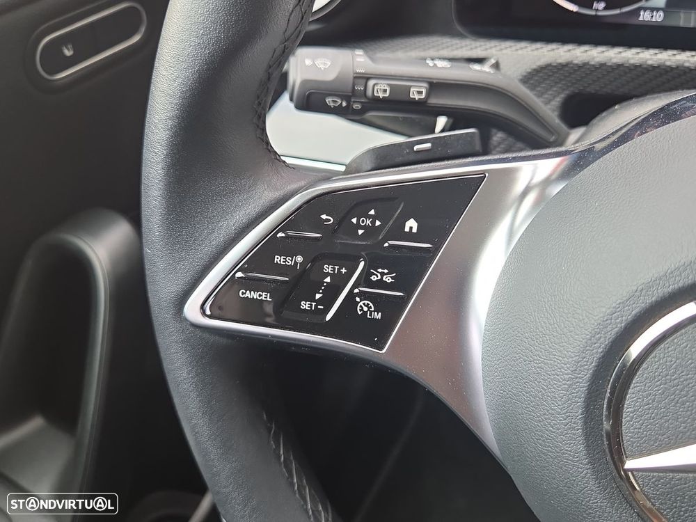 Mercedes-Benz A 250 e - 15