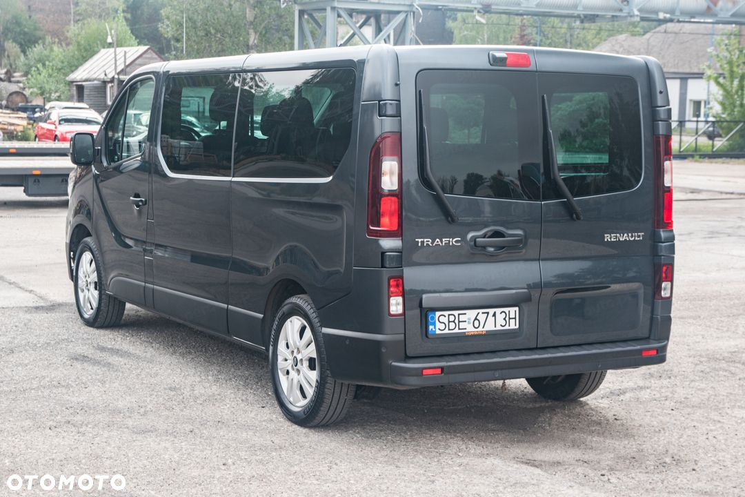 Renault Trafic - 15