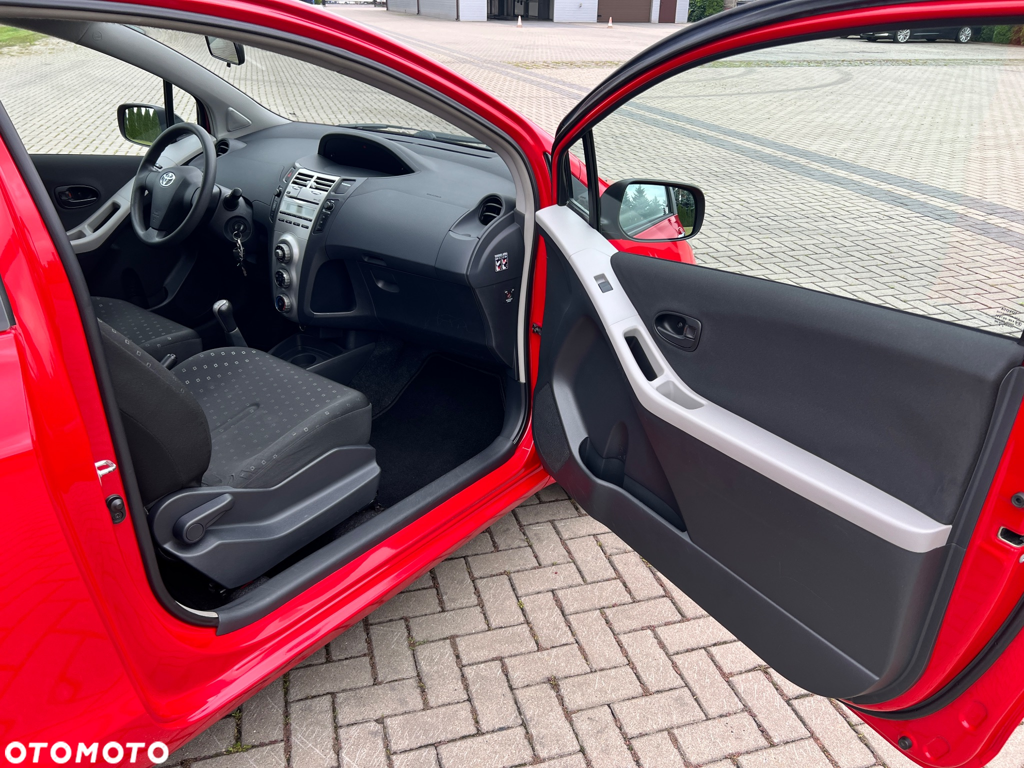 Toyota Yaris 1.0 Active - 25