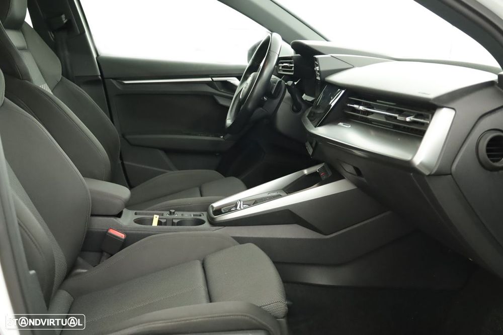 Audi A3 Sportback 30 TFSI Advanced S tronic - 19