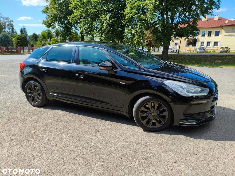 DS Automobiles DS 5 - 12
