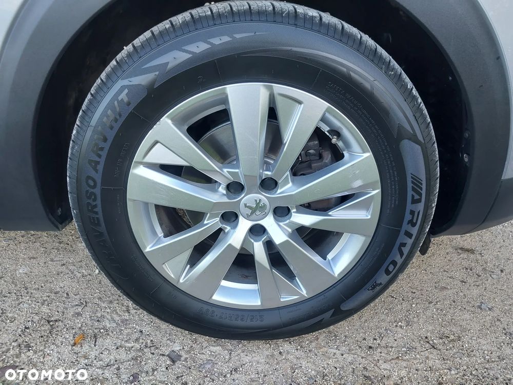 Peugeot 3008 - 14
