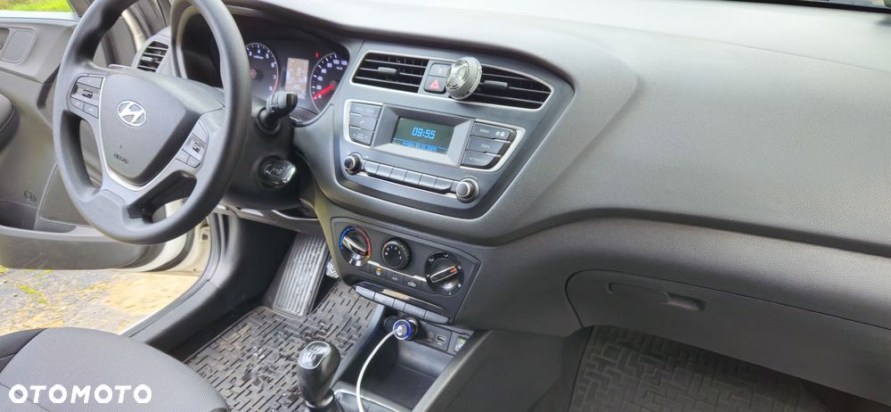 Hyundai i20 1.2 Classic Plus - 10