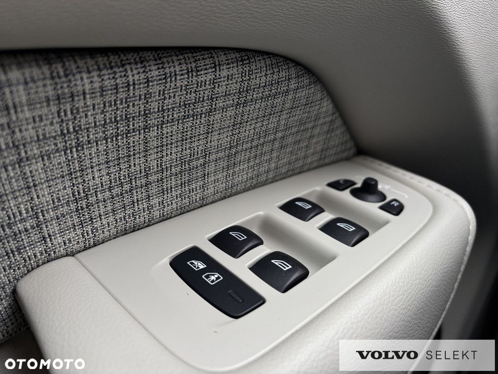Volvo XC 60 - 16