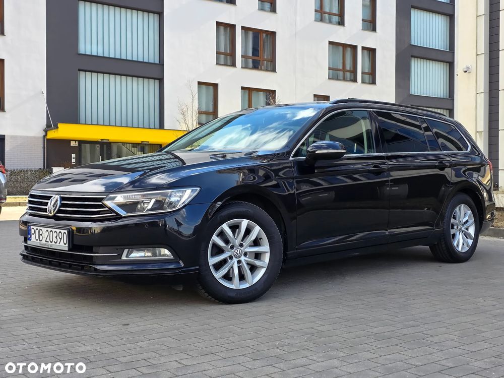 Volkswagen Passat - 2