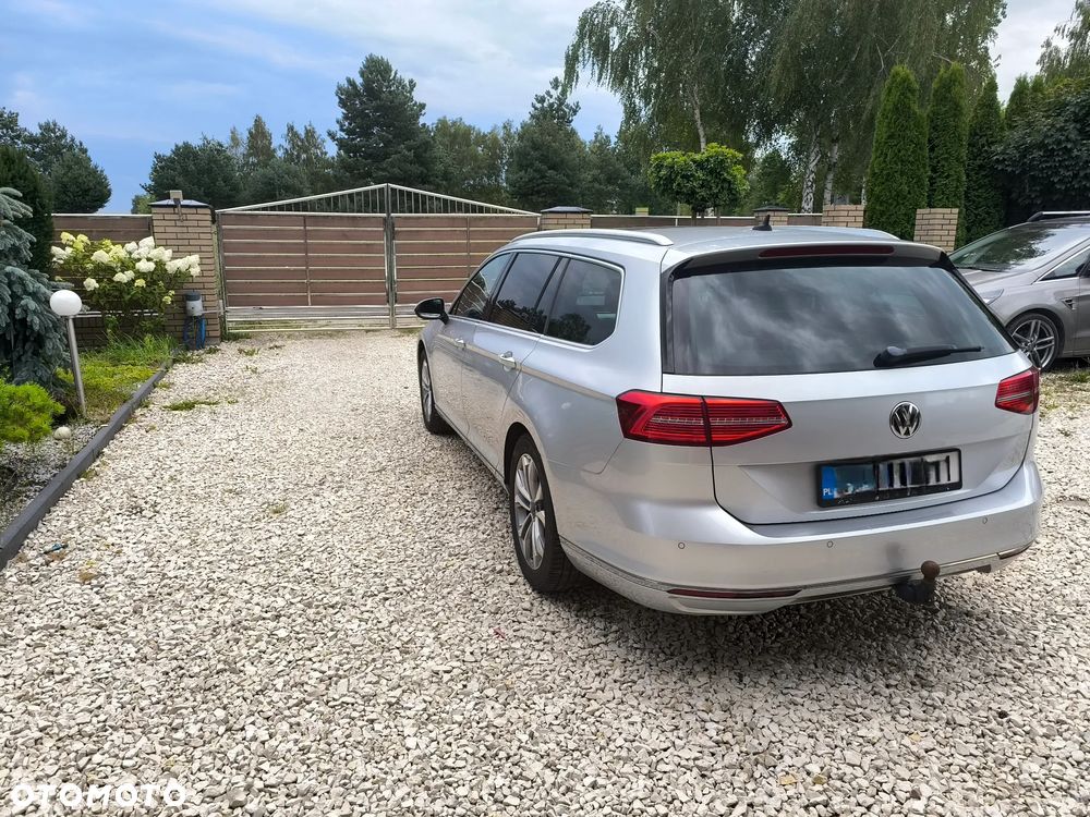 Volkswagen Passat 2.0 TDI SCR Highline - 4