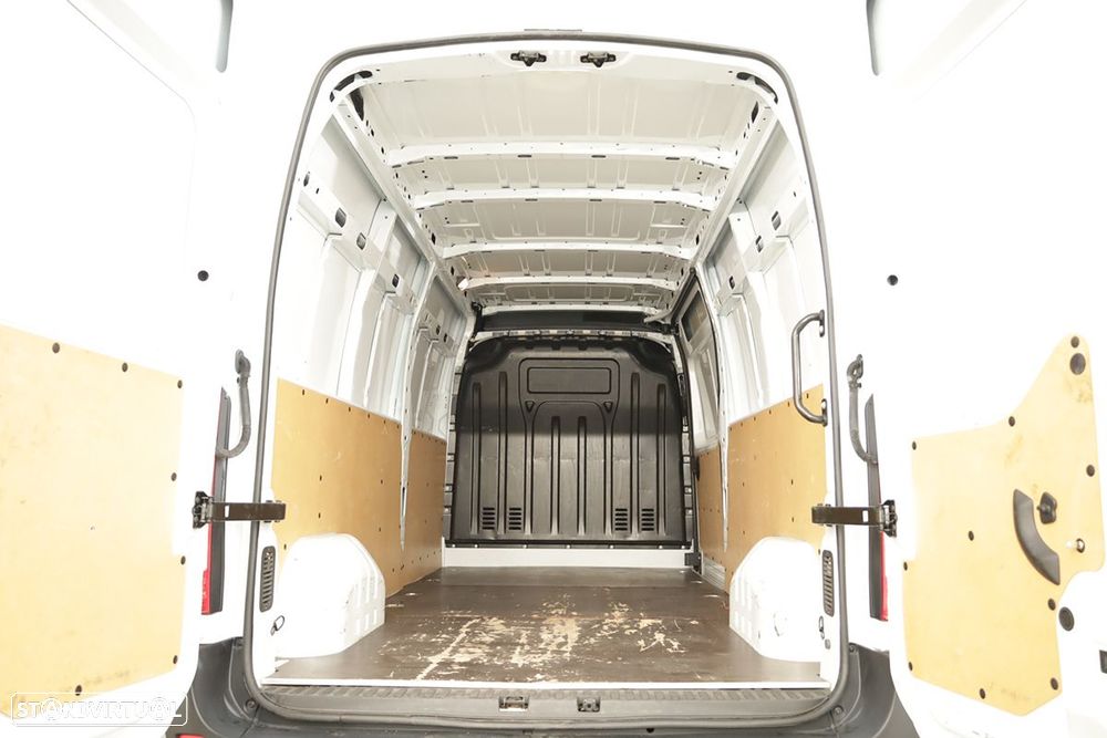 Renault master ver-2-3-dci-l2h2-3-5t - 23