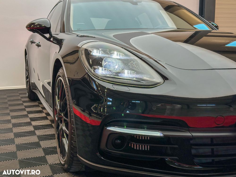 Porsche Panamera - 39