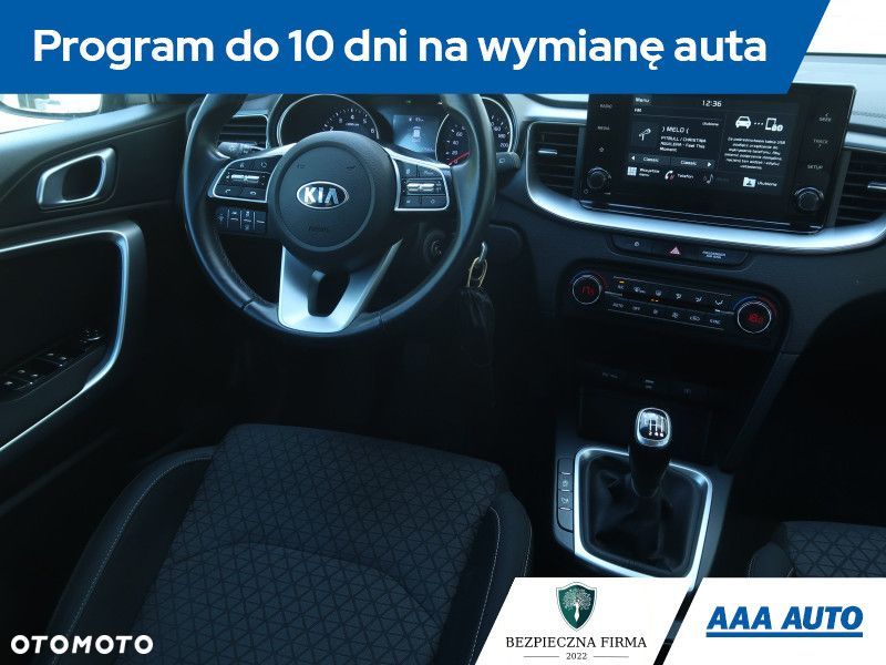 Kia XCeed - 8