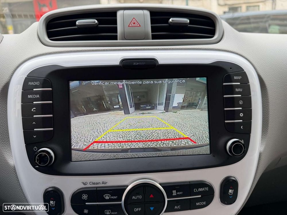 Kia e-Soul EV 30kWh - 21