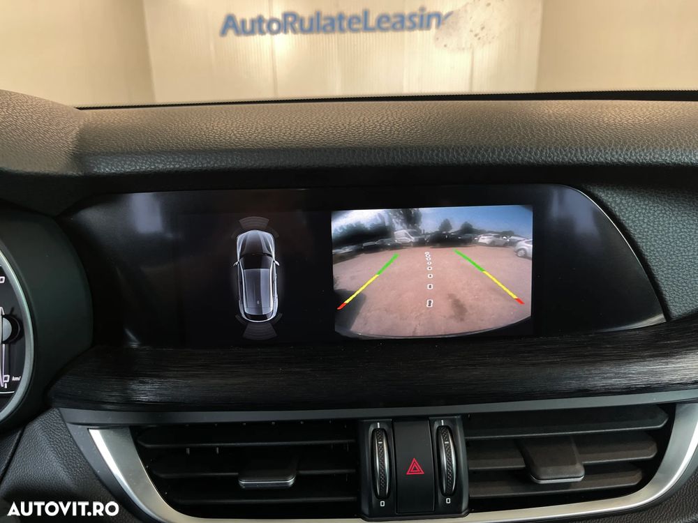 Alfa Romeo Stelvio 2.2 16V AT8 - 14