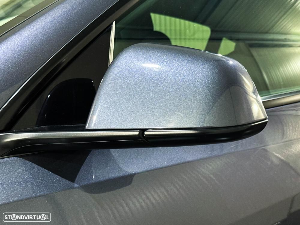 Tesla Model Y - 16