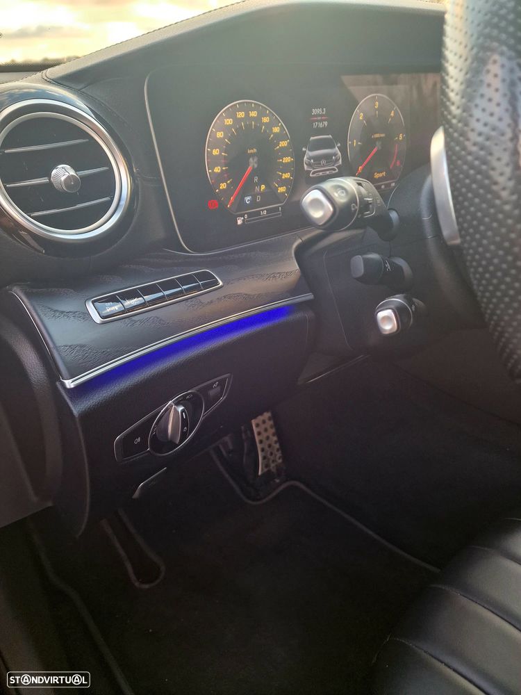 Mercedes-Benz E 220 d 4-Matic All Terrain Avantgarde + - 23