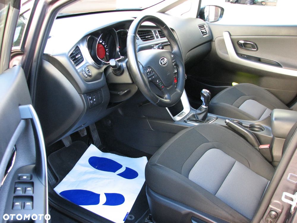 Kia Ceed 1.6 CRDi 128 Platinum Edition - 15