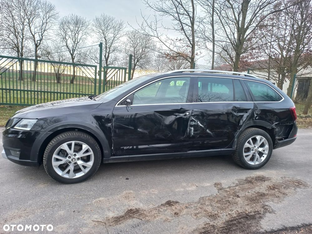 Skoda Octavia 2.0 TSI 4x4 DSG Scout - 2