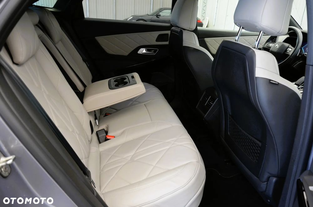 DS Automobiles DS 7 Crossback 1.6 E-Tense Rivoli - 24