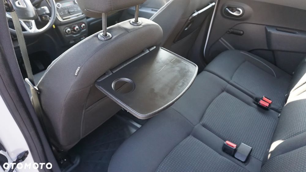 Dacia Lodgy 1.5 Blue dCi Laureate S&S EU6d - 19