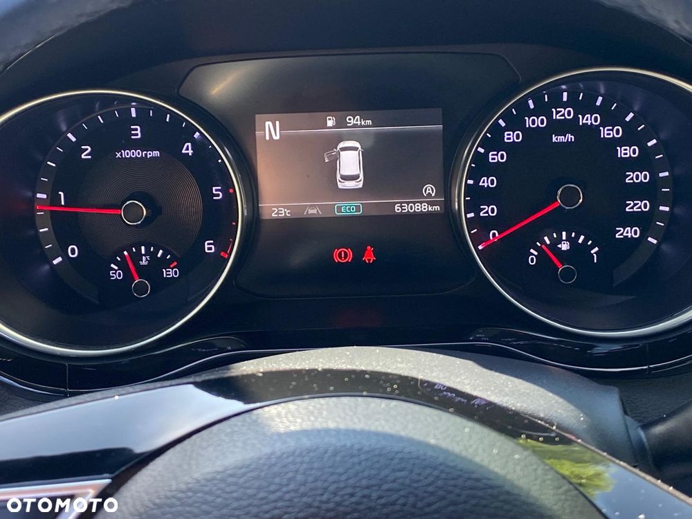 Kia Ceed 1.6 CRDi (48V Mild-Hybrid) Vision - 22
