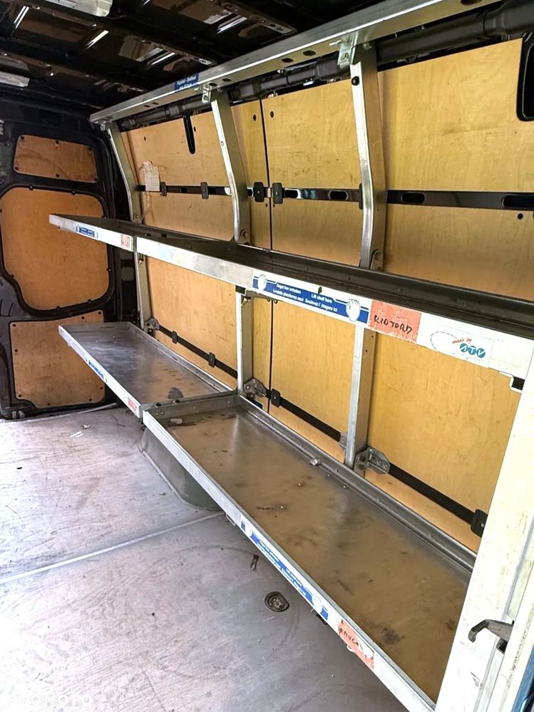 Mercedes-Benz Sprinter - 20