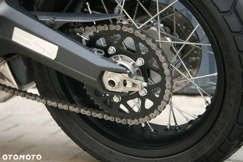 Ducati Scrambler - 10