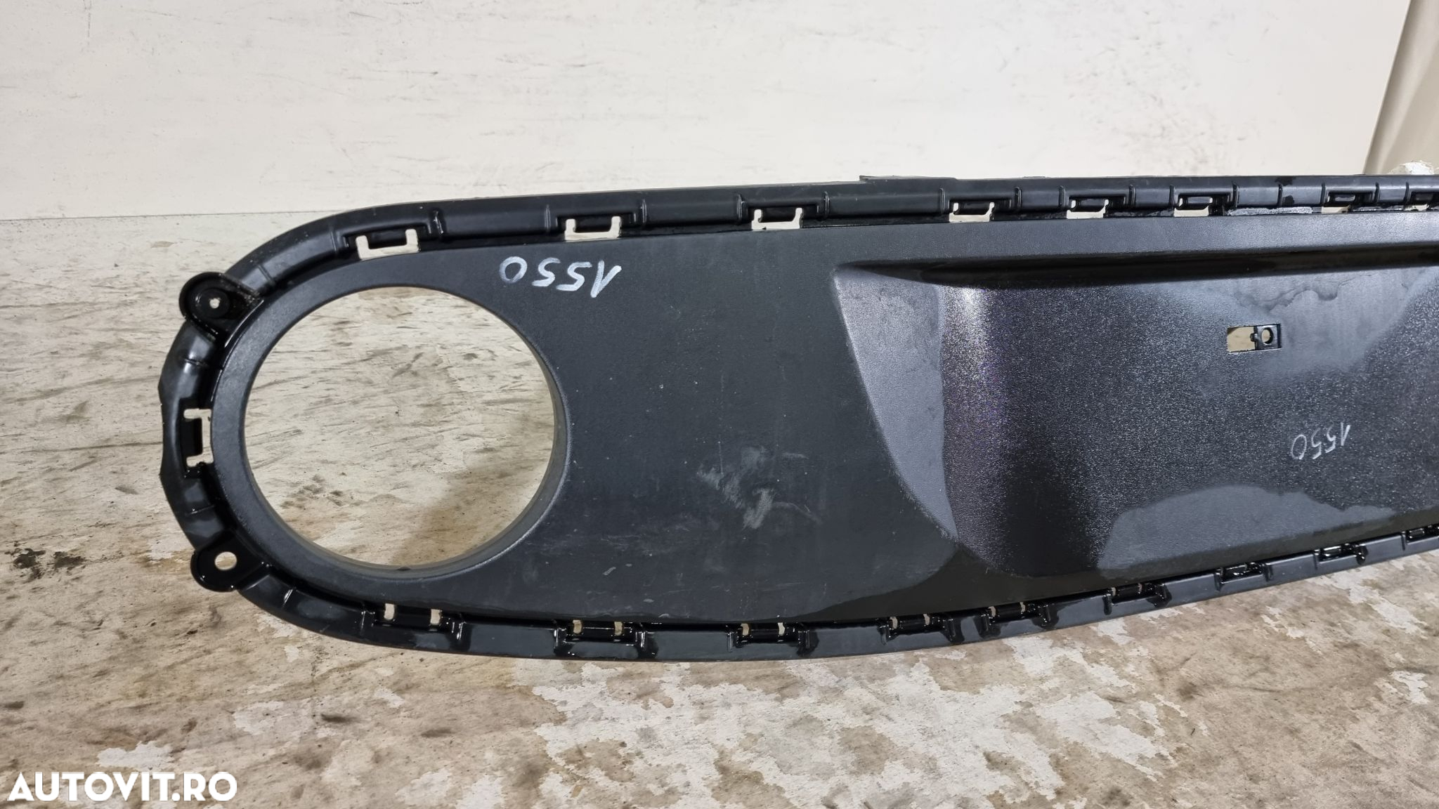 Bandou / grila bara spate, Hyundai I10, 2017, 2018, 2019, 2020, cod origine OE 86683-B9500 - 5