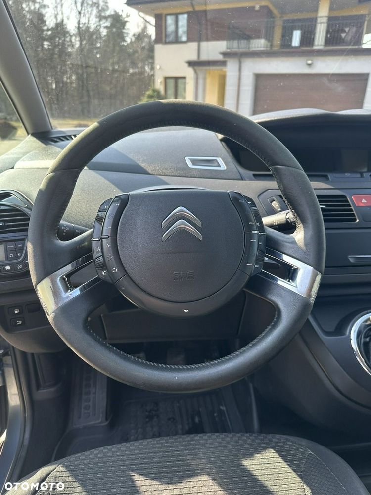 Citroën C4 Picasso - 16