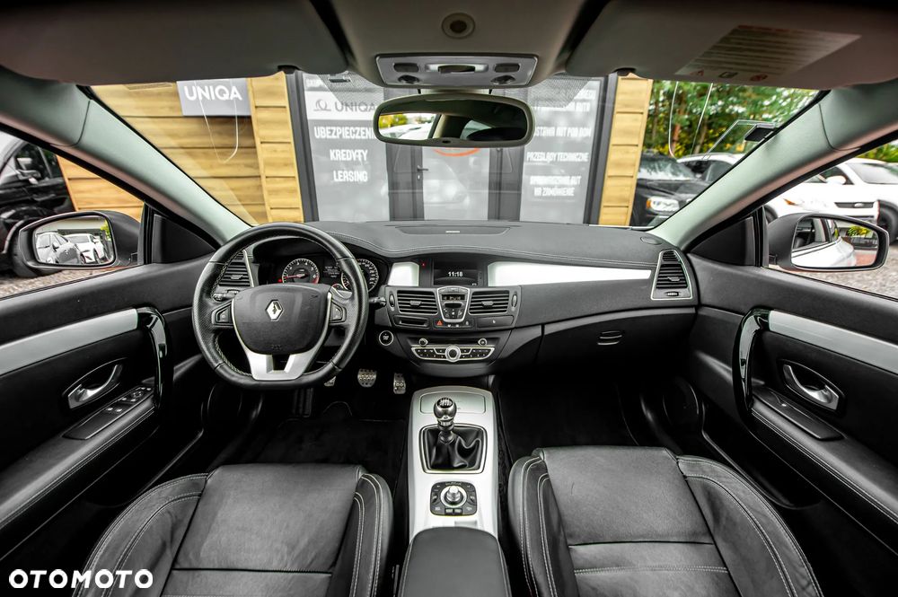 Renault Laguna TCe205 GT - 24