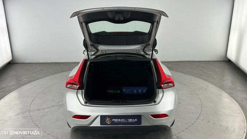 Volvo V40 1.6 D2 Eco Momentum - 50