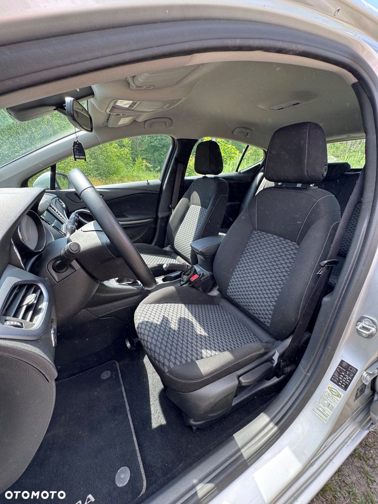Opel Astra 1.6 D (CDTI) Business - 15