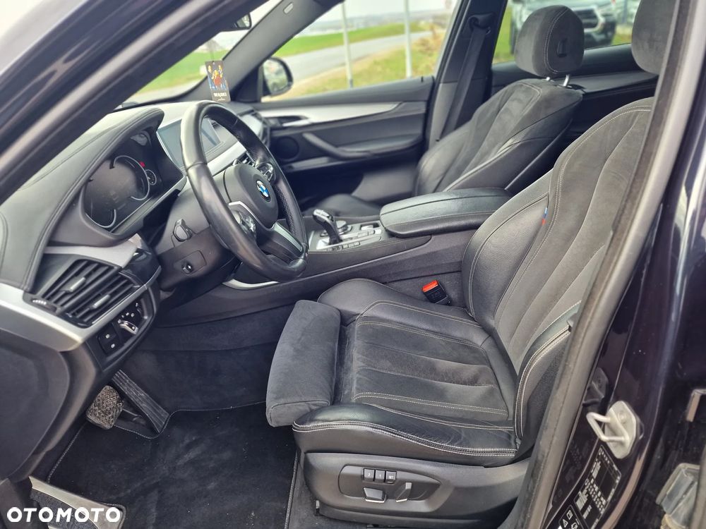 BMW X6 xDrive40d - 17
