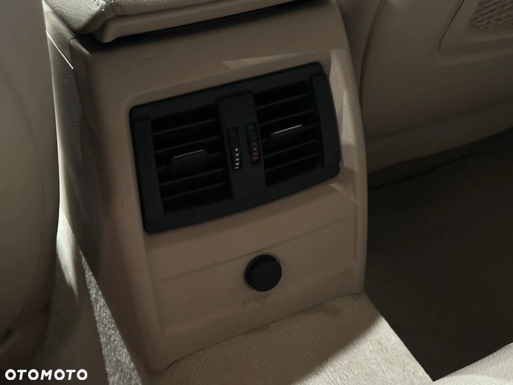 BMW Seria 3 - 21