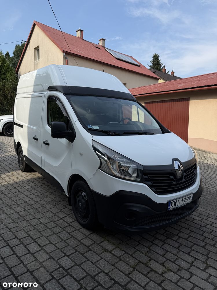 Renault TRAFIC - 9
