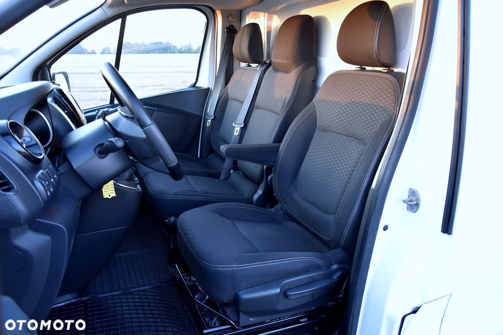 Opel VIVARO L2H1 NAWIGACJA HAK - 18