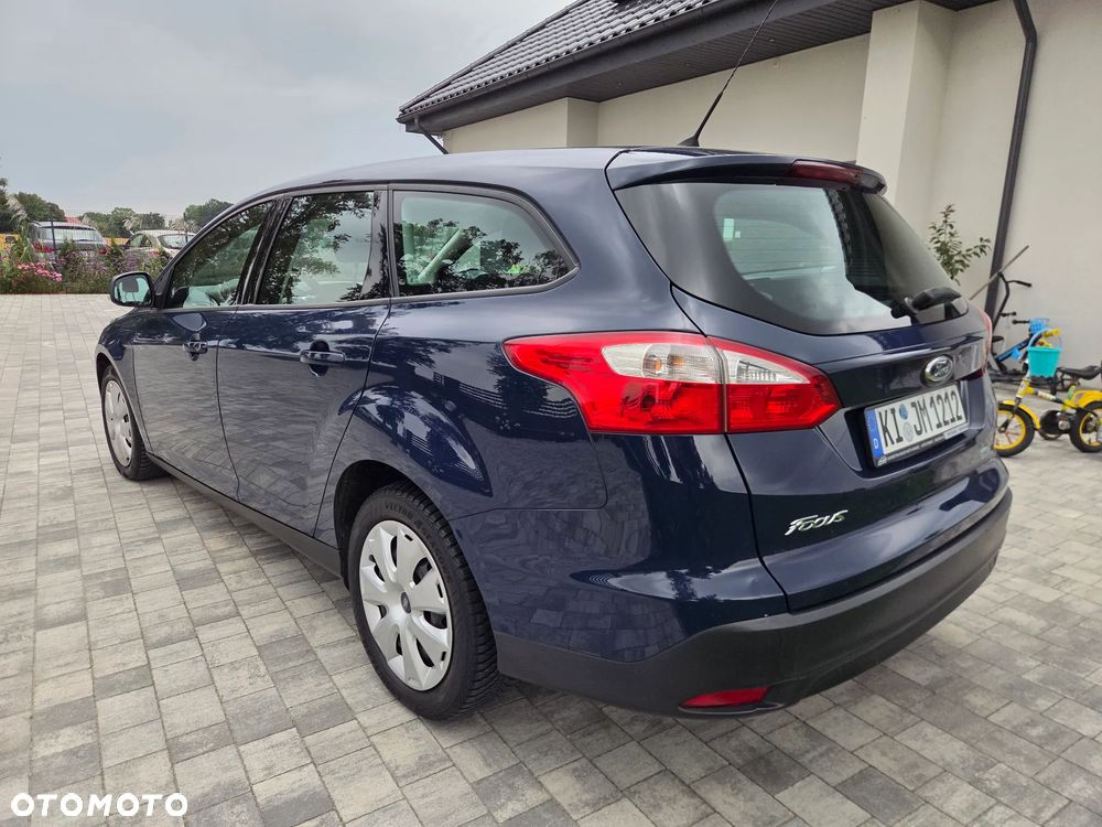 Ford Focus - 10