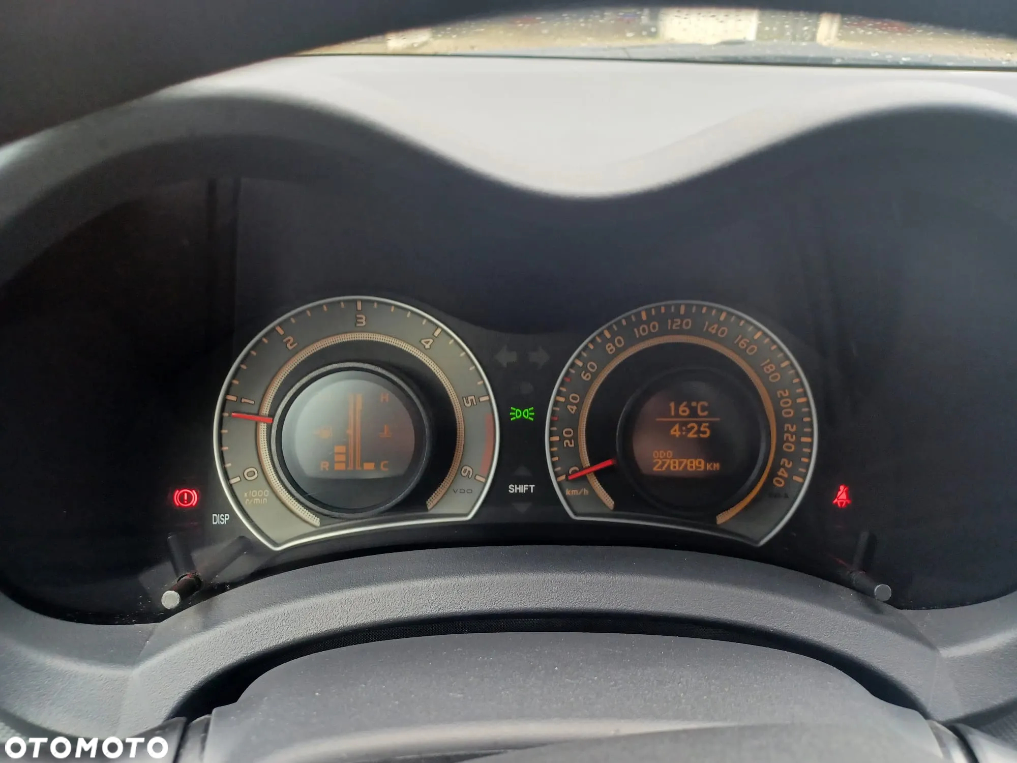 Toyota Auris - 4