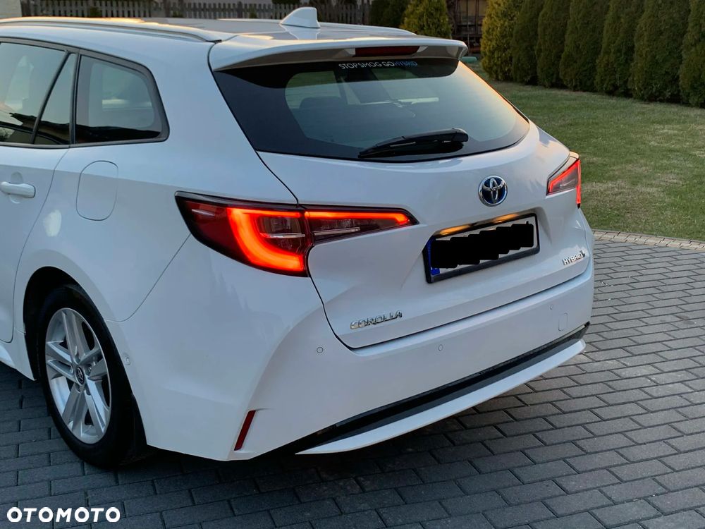 Toyota Corolla 1.8 Hybrid Comfort - 6