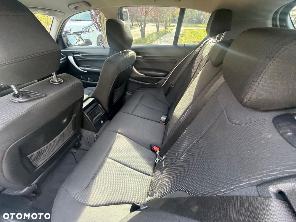 BMW Seria 1 - 11