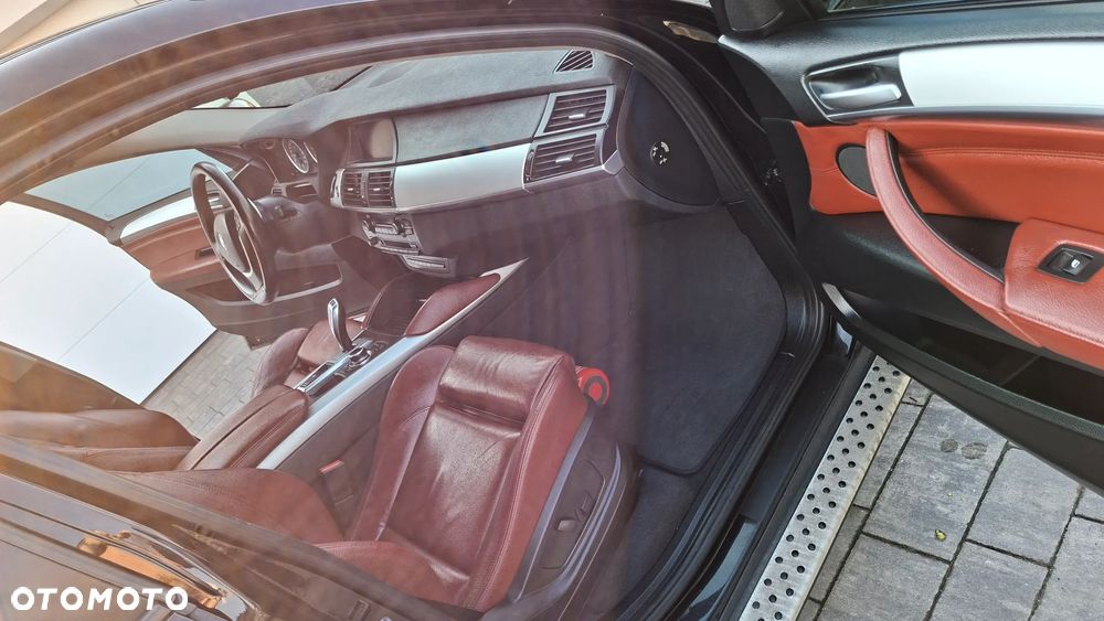 BMW X6 - 12