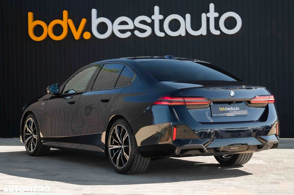 BMW Seria 5 520d AT MHEV - 39