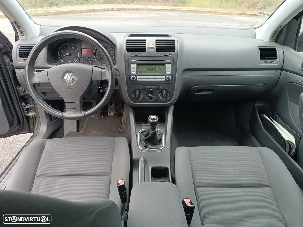VW Golf 1.4i Conceptline - 8
