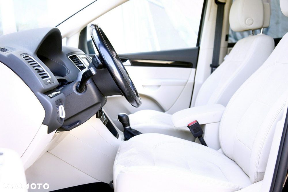 Volkswagen Sharan 2.0 TDI DSG (BlueMotion Technology) Highline - 15