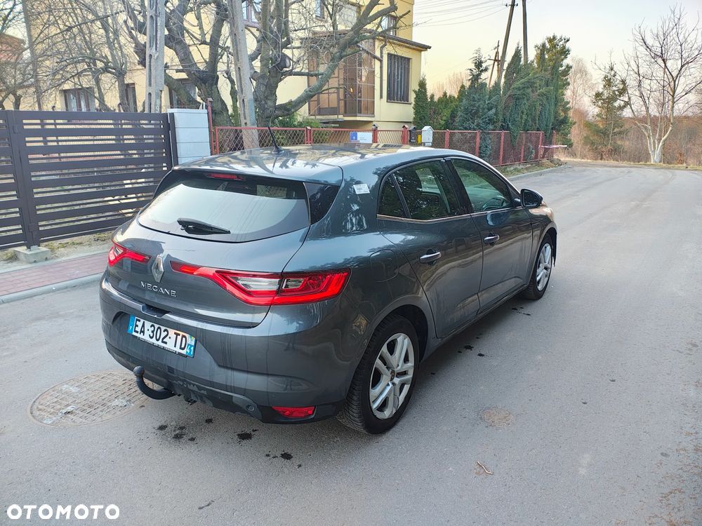 Renault Megane - 5