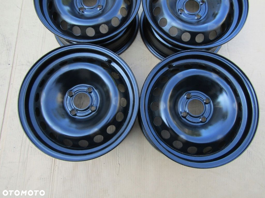 4x Felgi 15 Renault Megane II Scenic II Dacia Lodgy Logan Sandero Stepway - 4