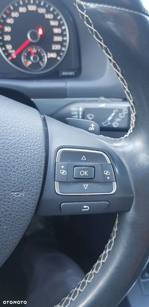 Volkswagen Touran 1.6 TDI DPF BlueMotion Technology DSG Cup - 22