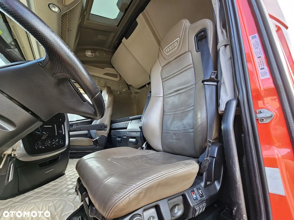 Iveco Stralis - 18