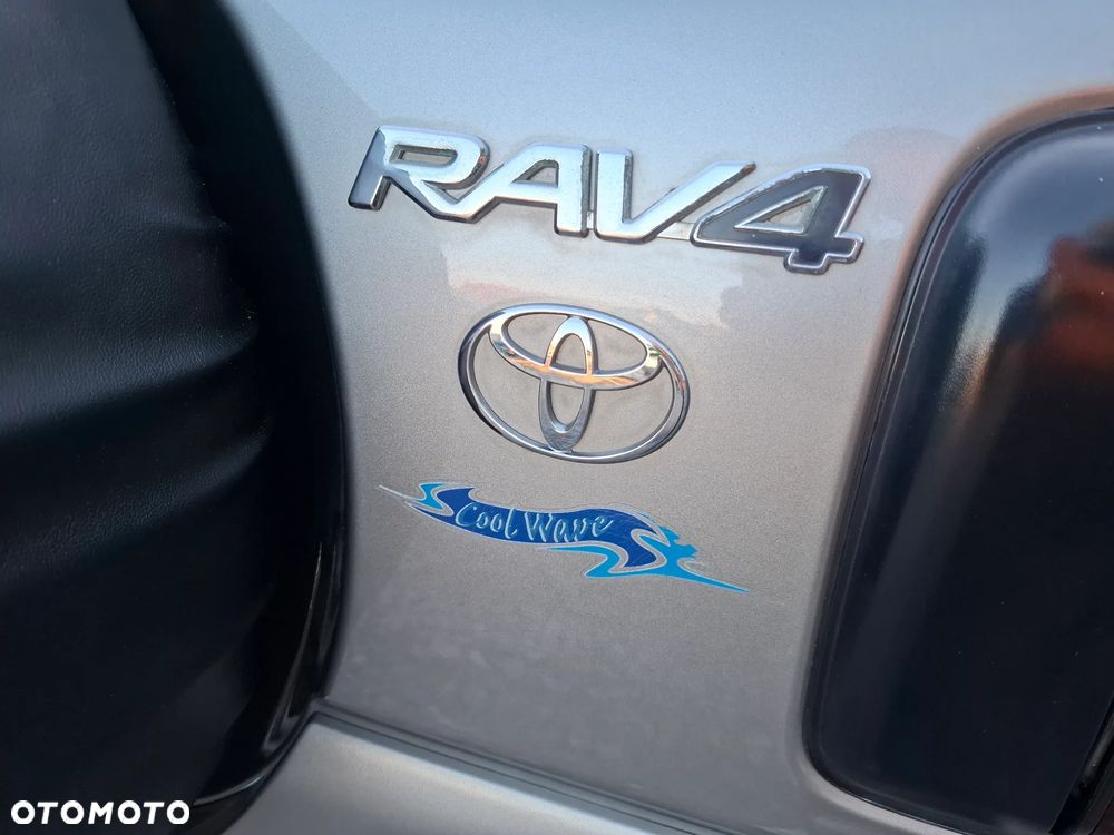 Toyota RAV4 2.0 Special - 32