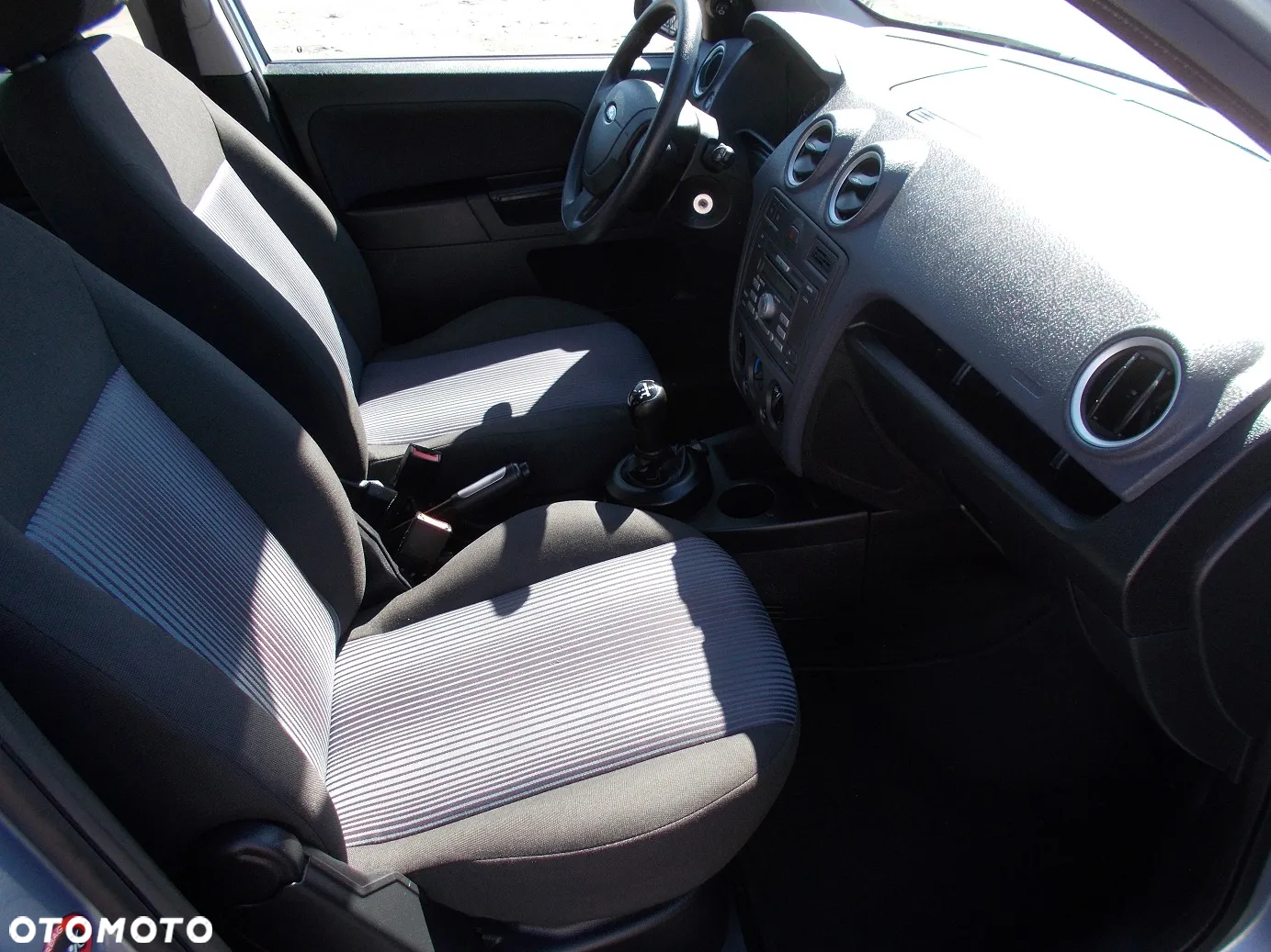 Ford Fusion 1.4 Trend - 11